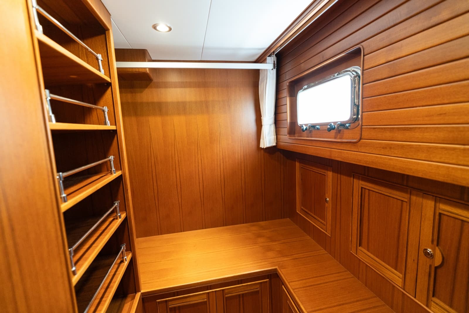 2022 Marlow Explorer 62E - Photo 43