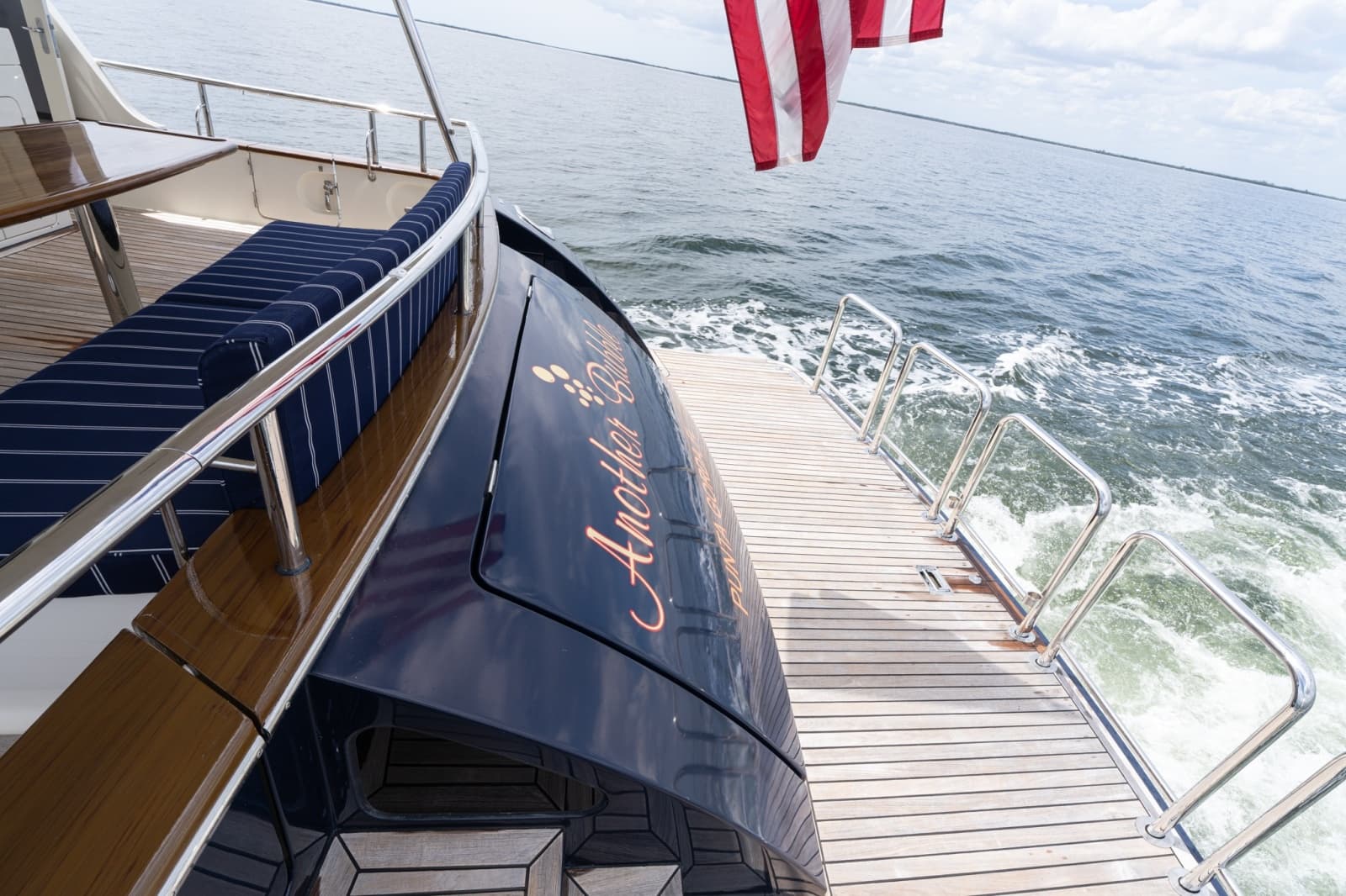2022 Marlow Explorer 62E - Photo 4