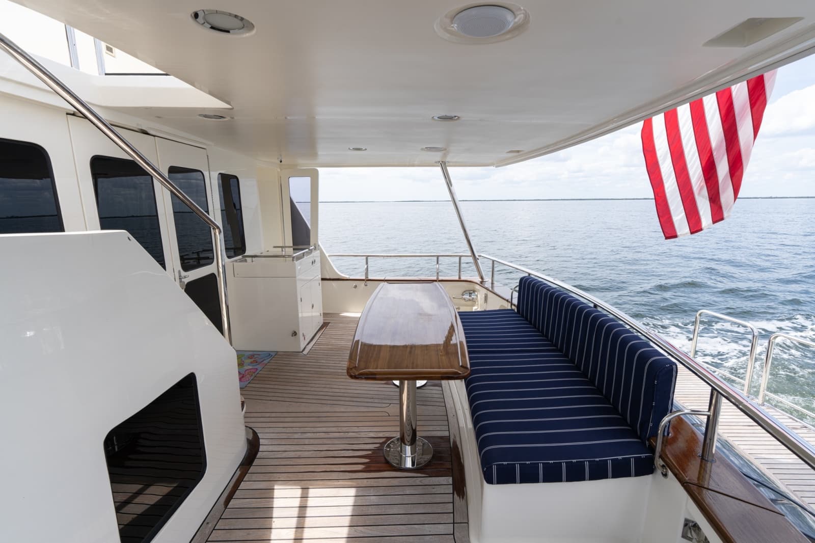 2022 Marlow Explorer 62E - Photo 7