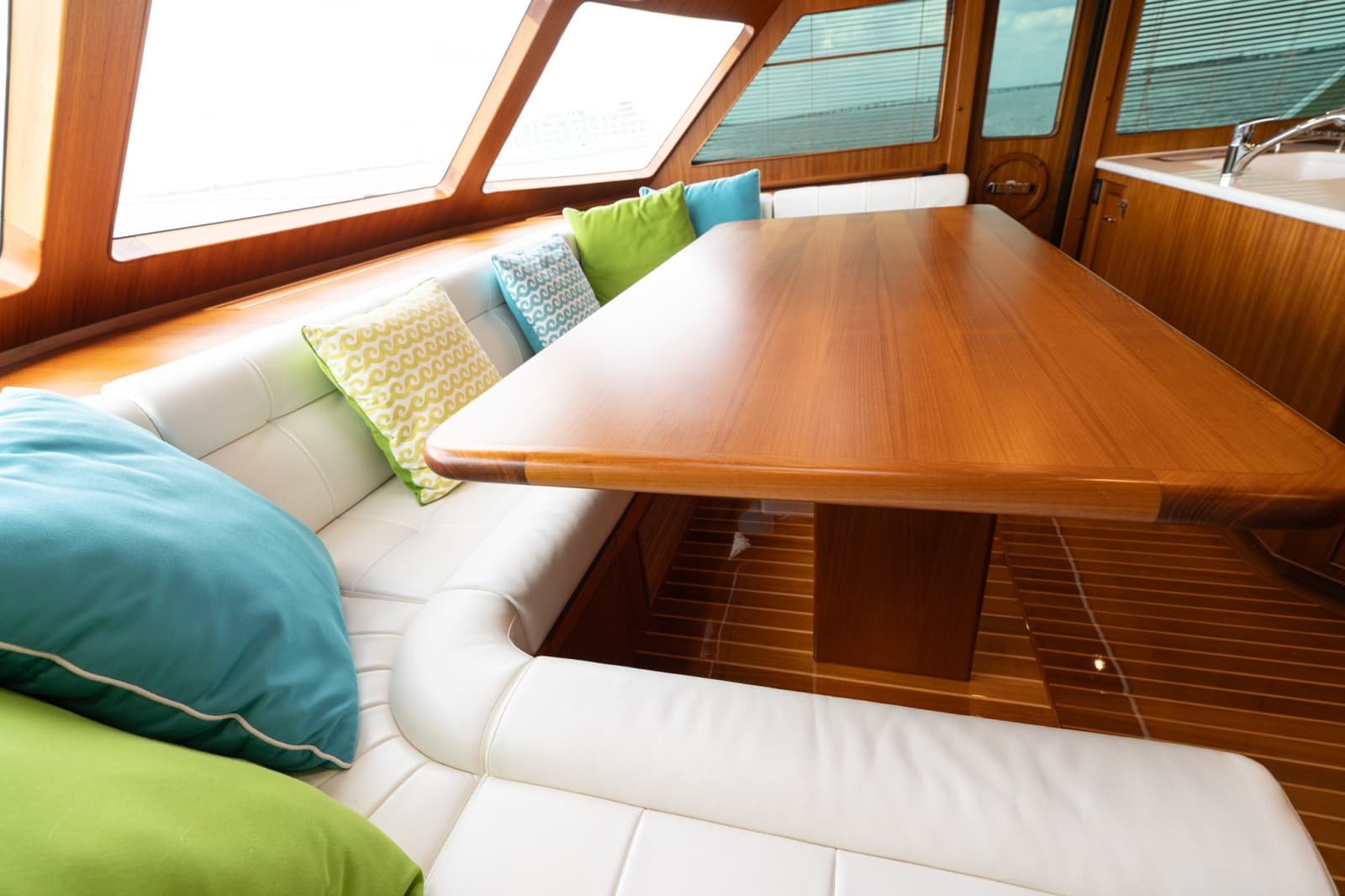 2022 Marlow Explorer 62E - Photo 26