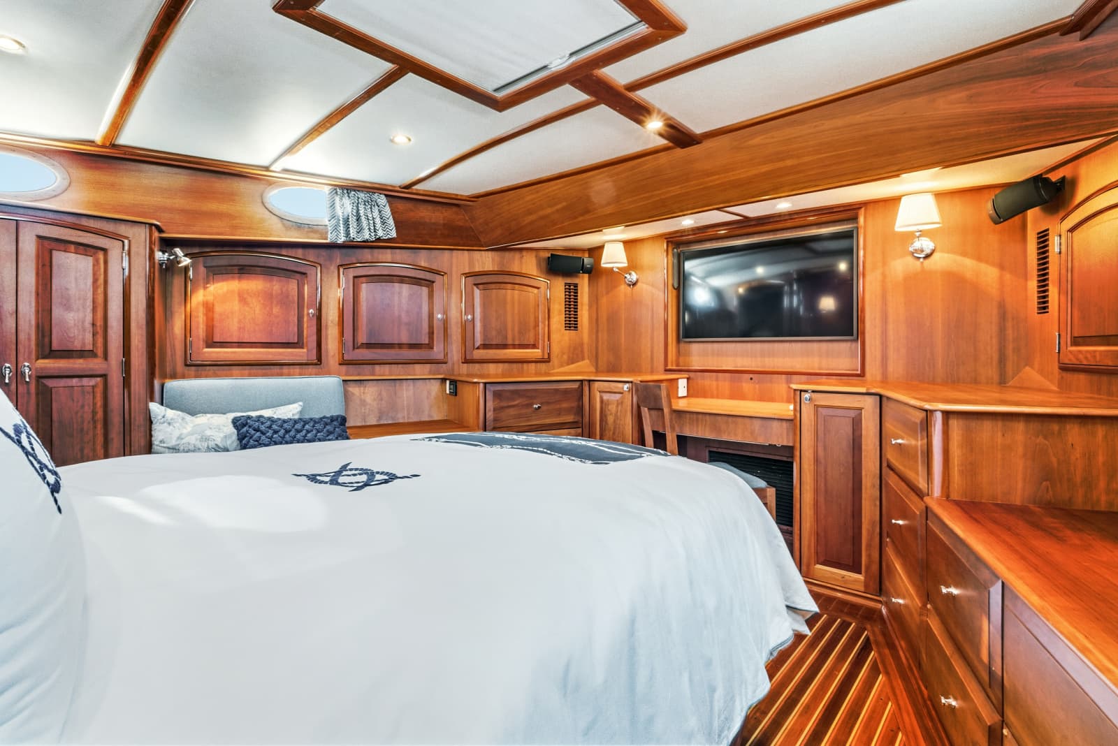 2007 Hinckley TALARIA 55MY - Photo 15