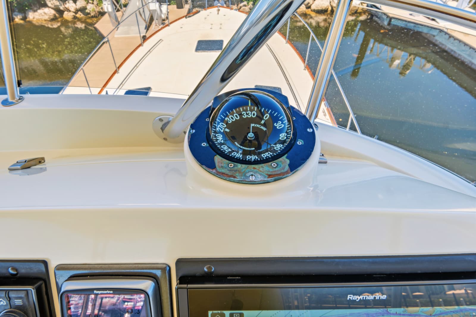 2007 Hinckley TALARIA 55MY - Photo 91