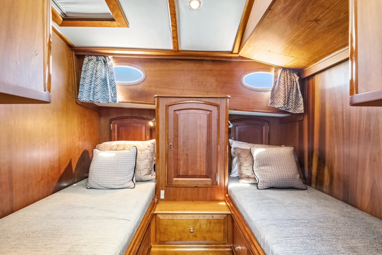 2007 Hinckley TALARIA 55MY - Photo 33