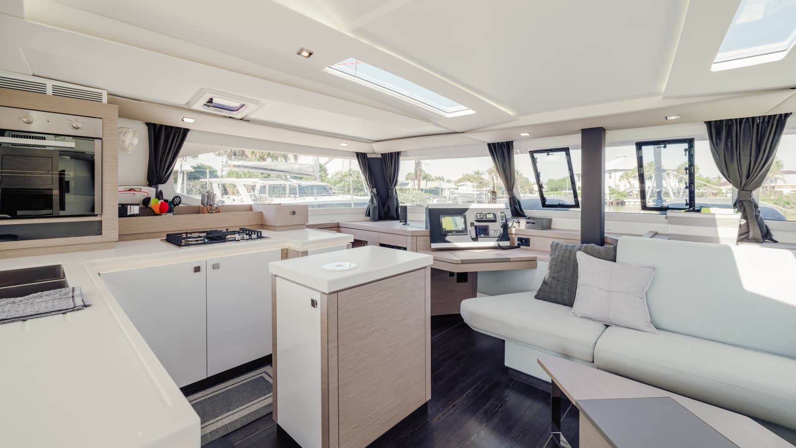 2020 Fountaine Pajot Saona 47 - Photo 40