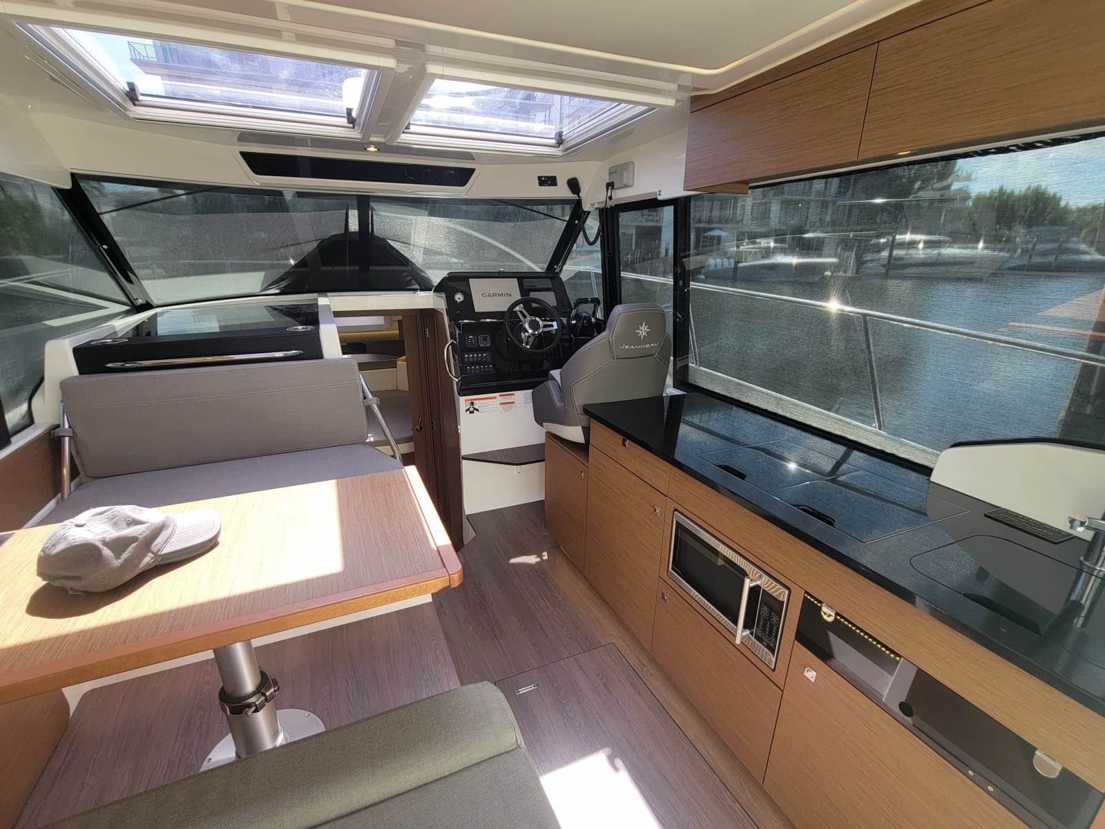 2020 Jeanneau NC 1095 Coupe - Photo 16