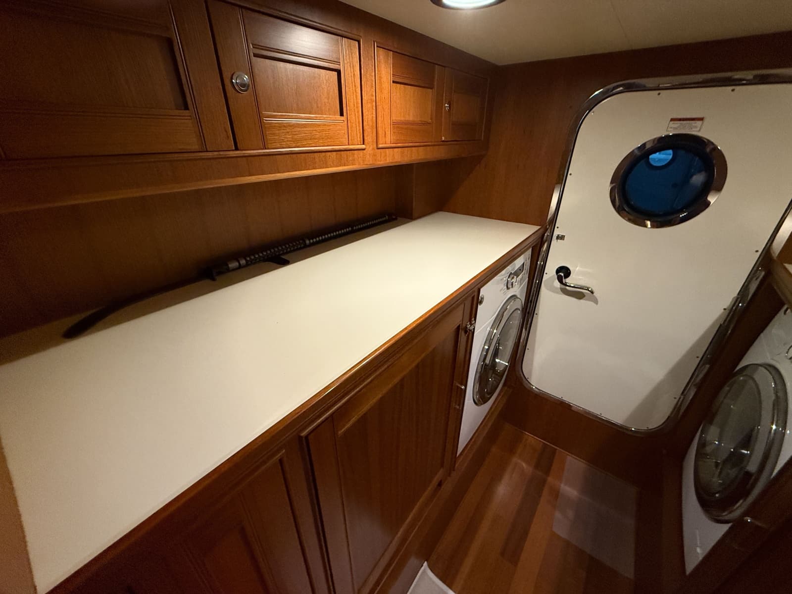 2017 Marlow Explorer 49E - Photo 28
