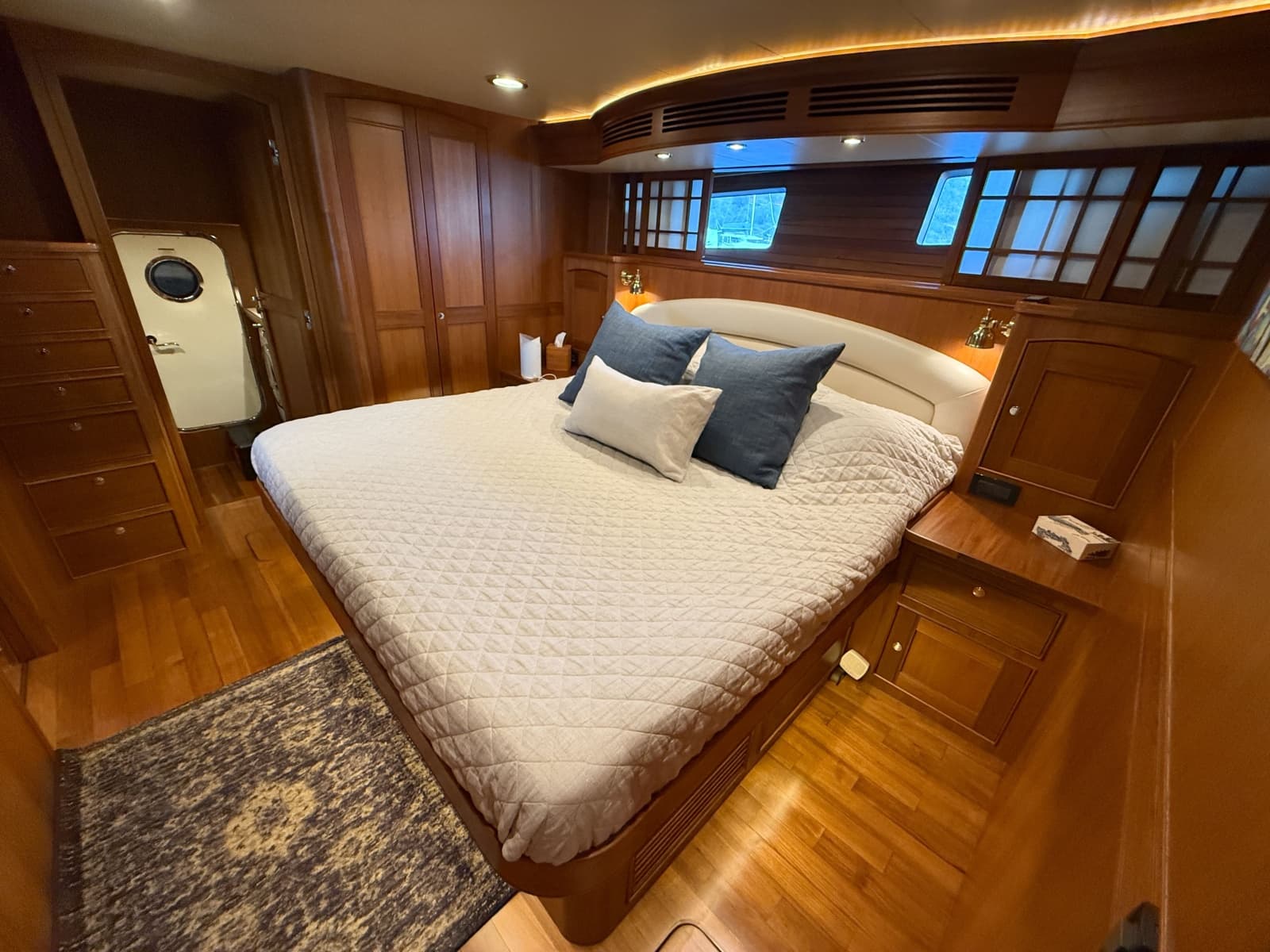 2017 Marlow Explorer 49E - Photo 26