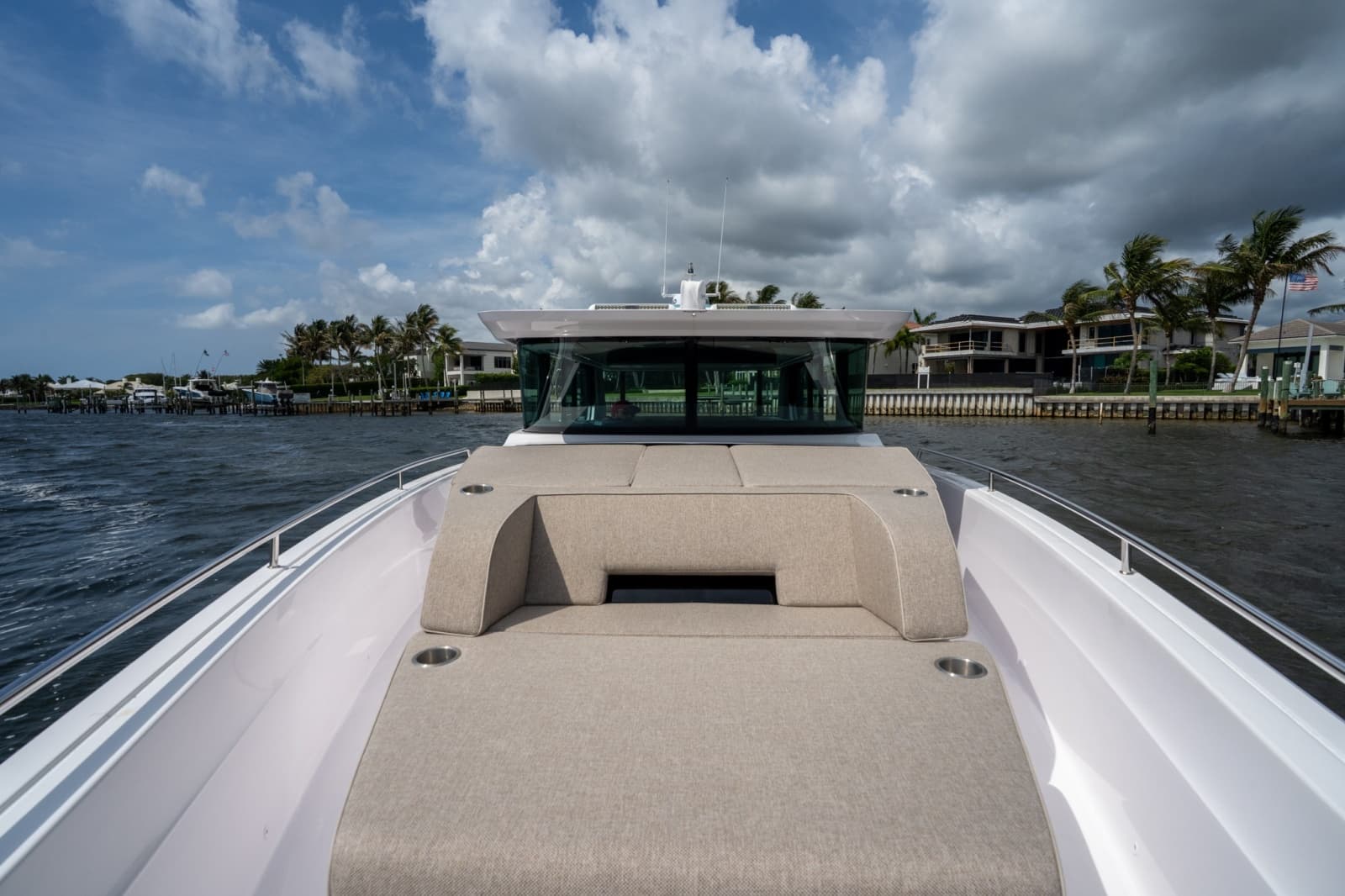 2024 Axopar 45 XC Cross Cabin - Photo 15
