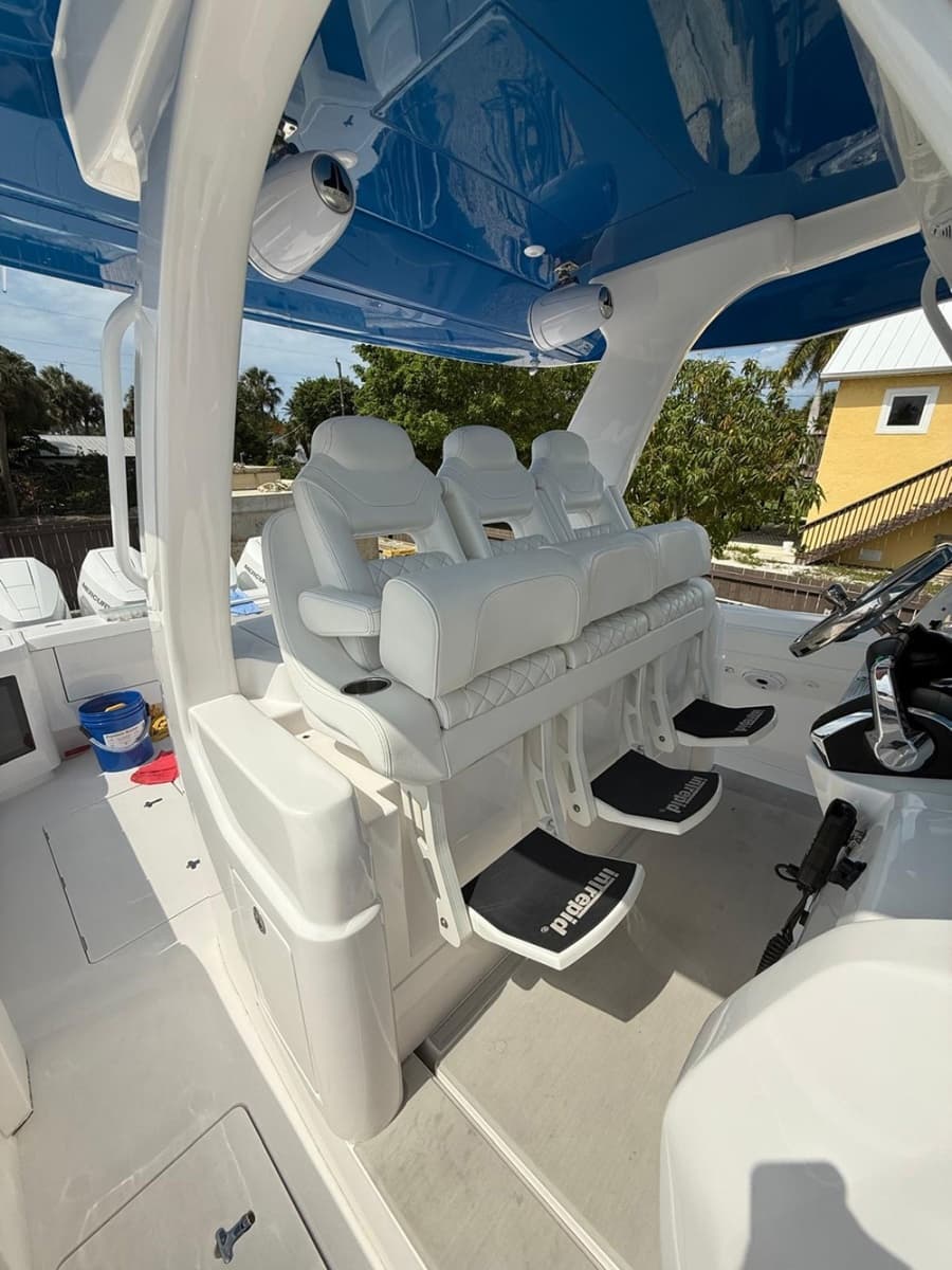 2022 Intrepid 427 Nomad FE - Photo 10
