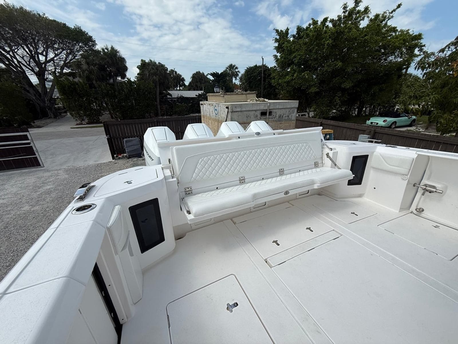2022 Intrepid 427 Nomad FE - Photo 3
