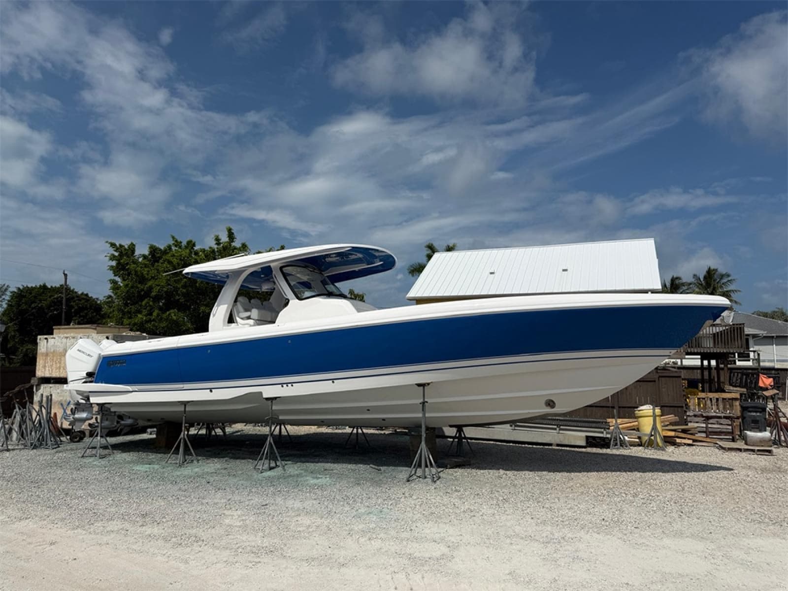 2022 Intrepid 427 Nomad FE - Photo 16