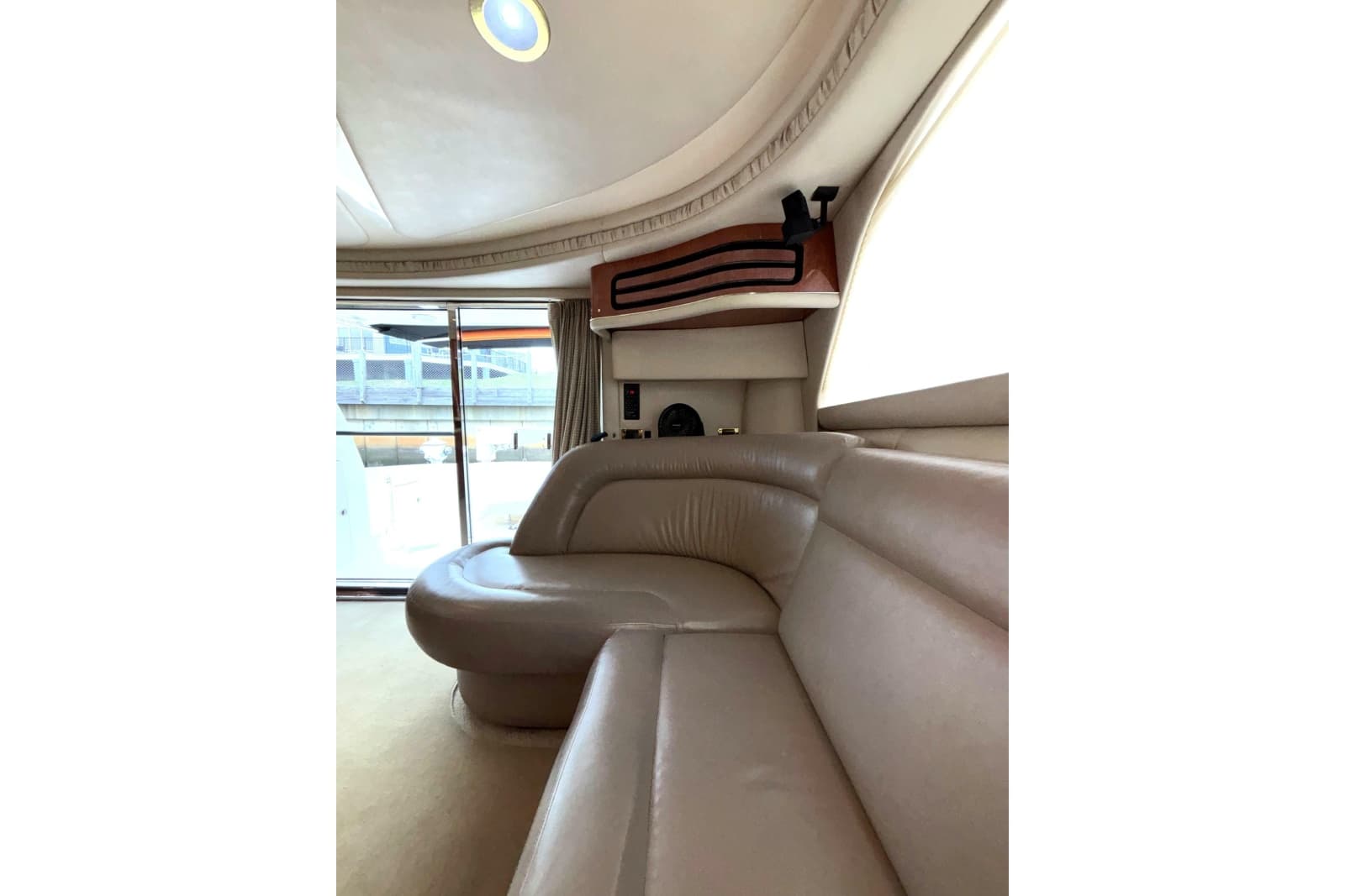 1999 Sea Ray 480 Sedan Bridge - Photo 23