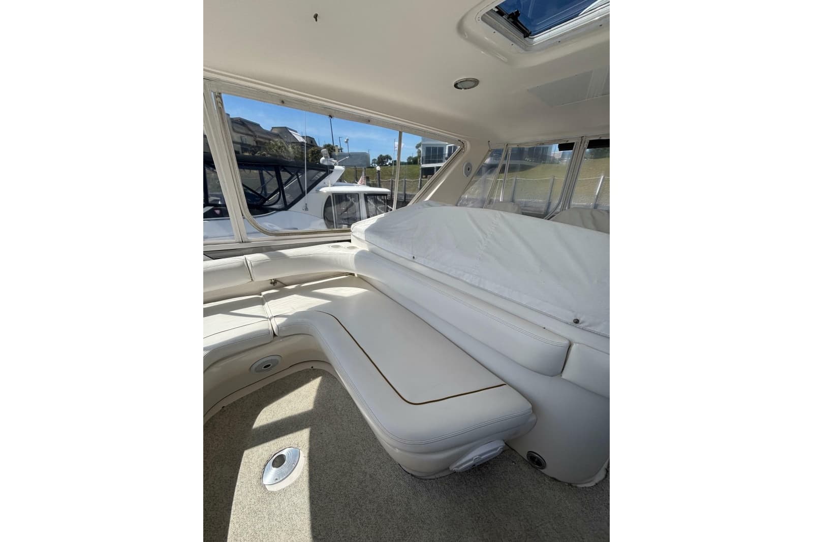 1999 Sea Ray 480 Sedan Bridge - Photo 20