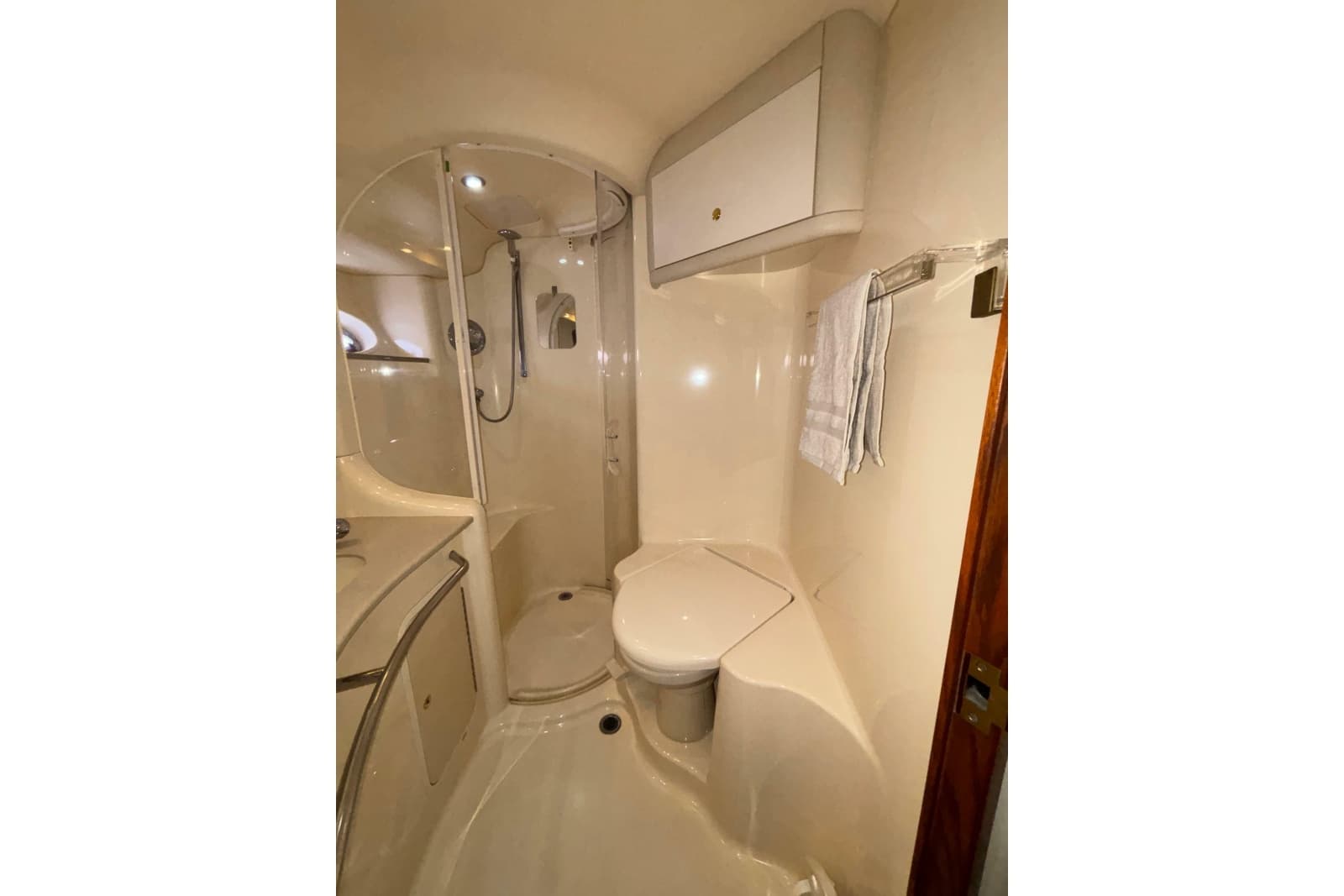 1999 Sea Ray 480 Sedan Bridge - Photo 60