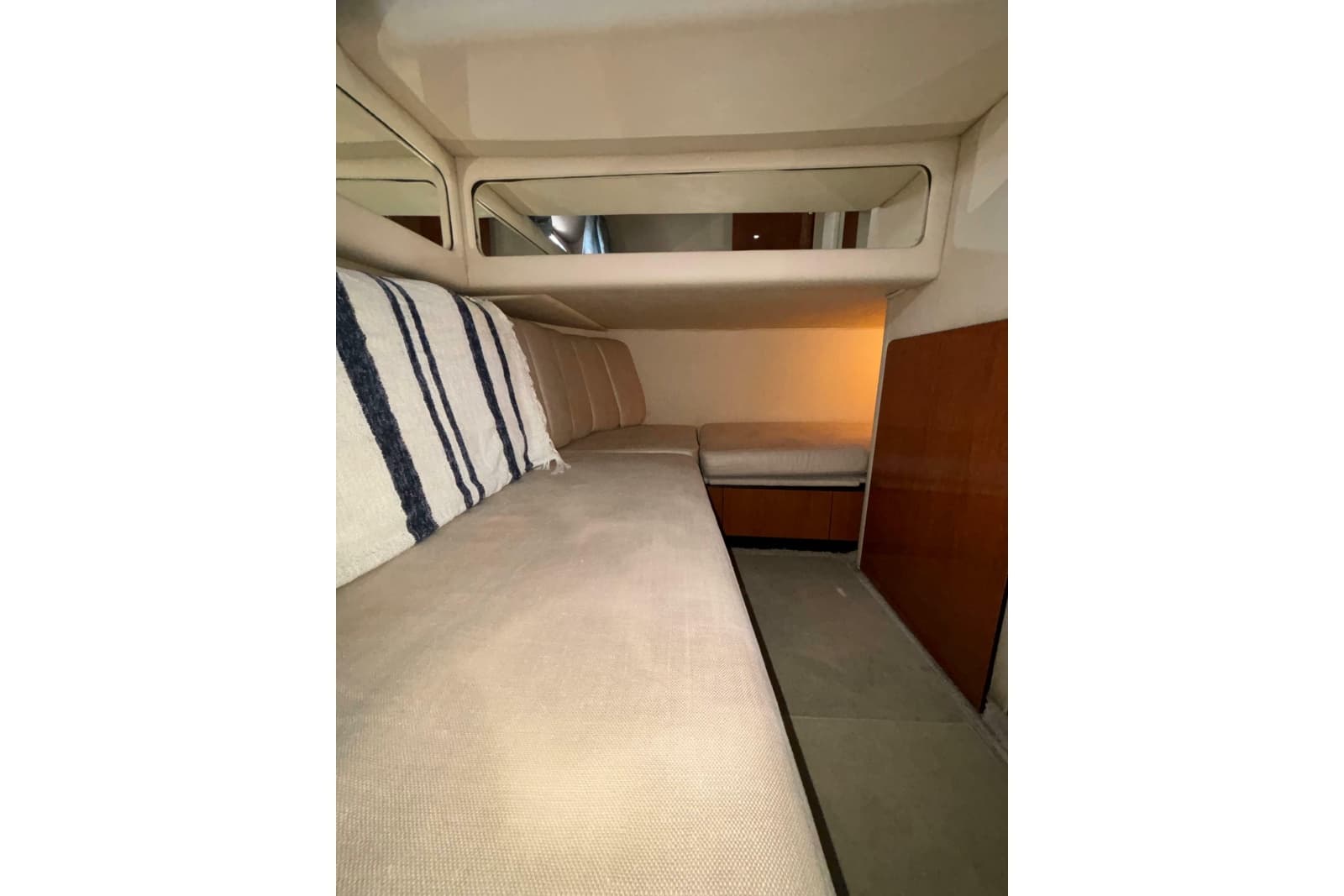 1999 Sea Ray 480 Sedan Bridge - Photo 46