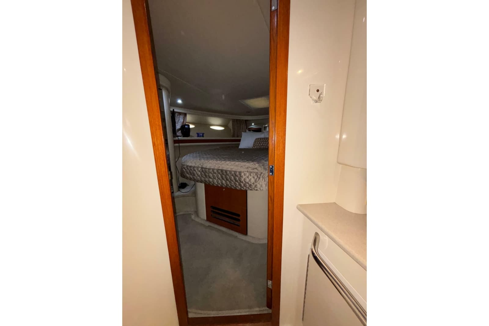 1999 Sea Ray 480 Sedan Bridge - Photo 61