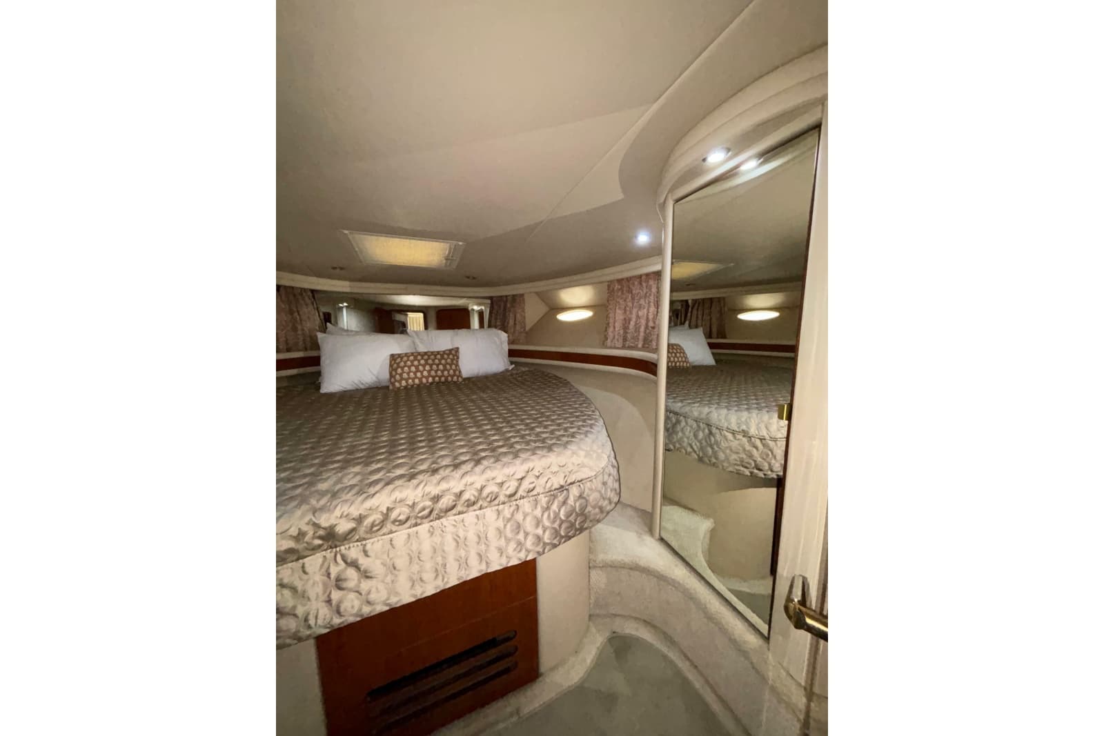 1999 Sea Ray 480 Sedan Bridge - Photo 56