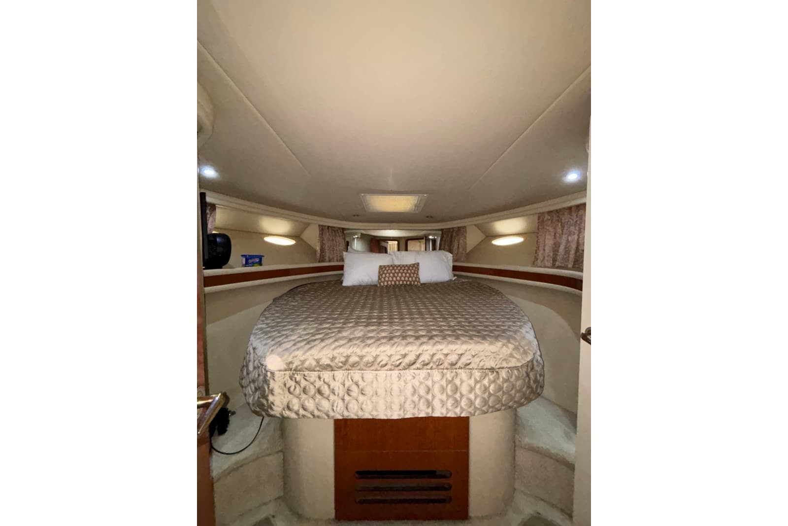 1999 Sea Ray 480 Sedan Bridge - Photo 51