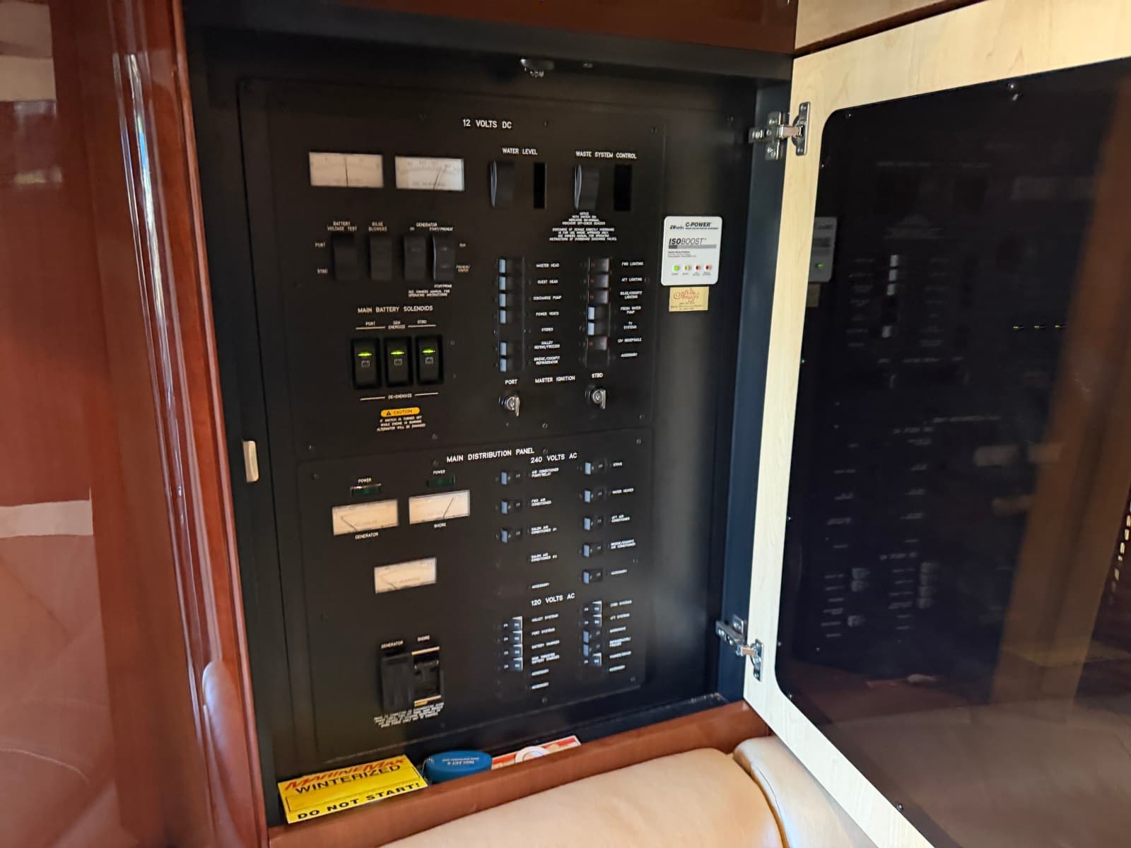 2009 Sea Ray 52 SEDAN BRIDGE - Photo 38