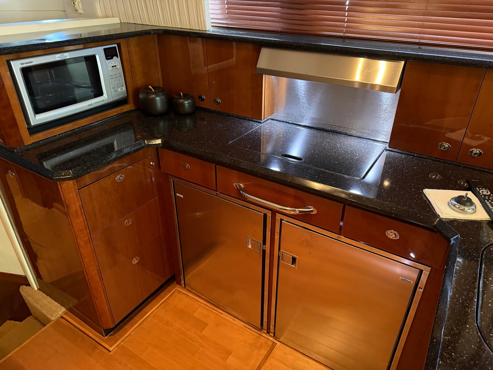 2009 Sea Ray 52 SEDAN BRIDGE - Photo 43