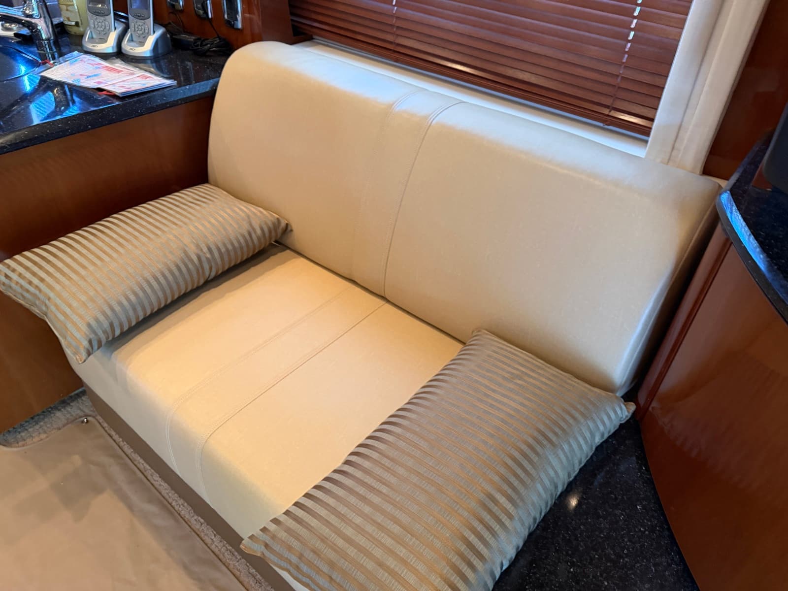 2009 Sea Ray 52 SEDAN BRIDGE - Photo 39