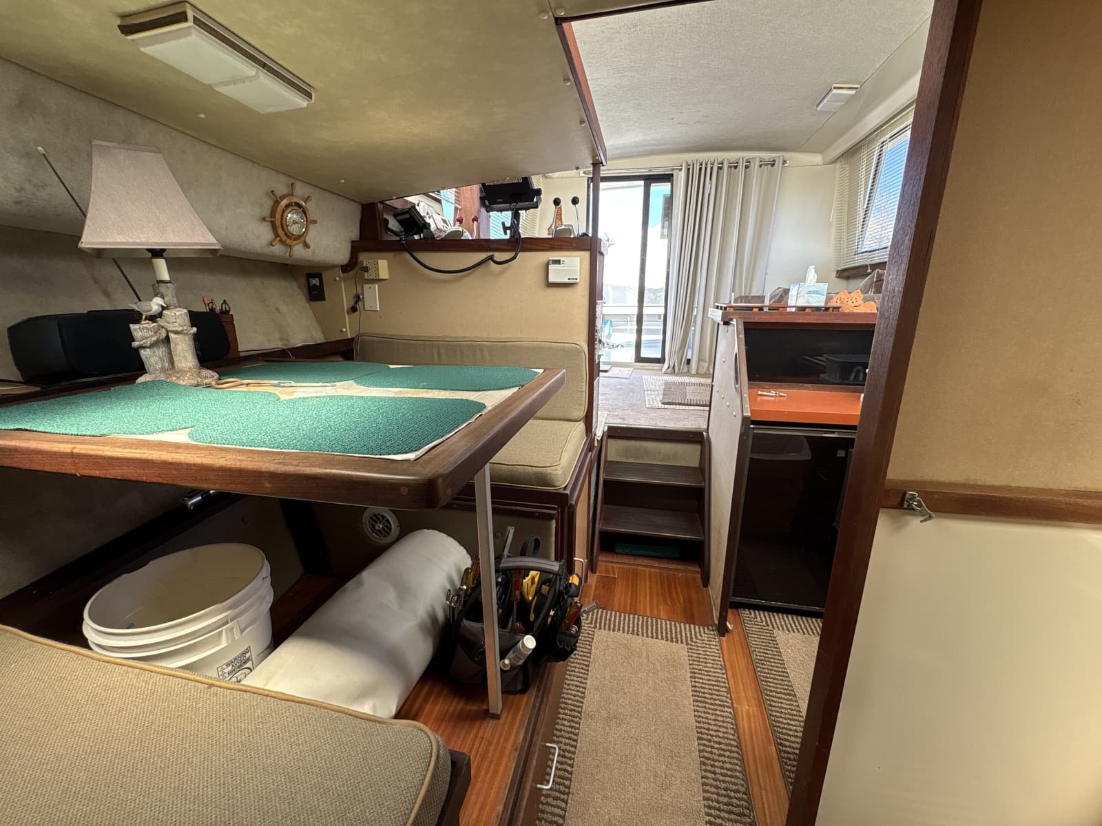 1984 Silverton 34 Convertible - Photo 15