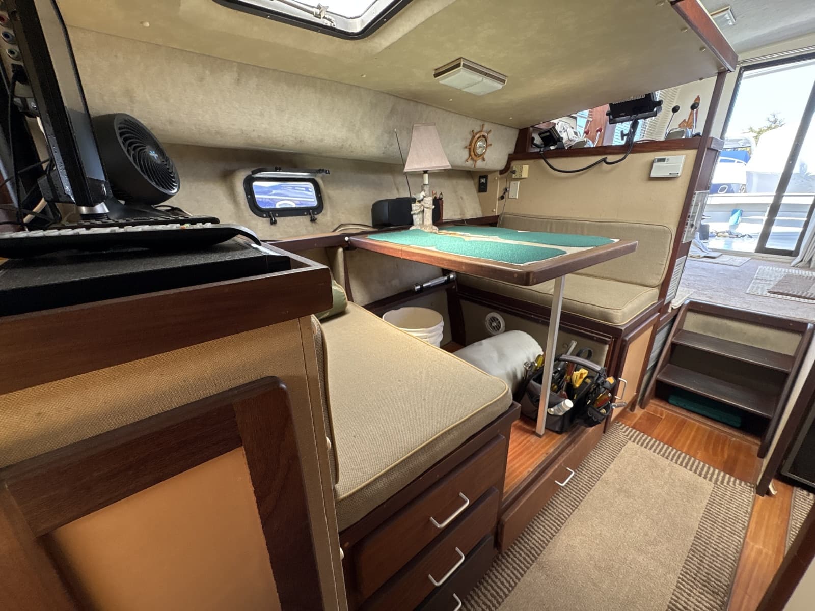 1984 Silverton 34 Convertible - Photo 19