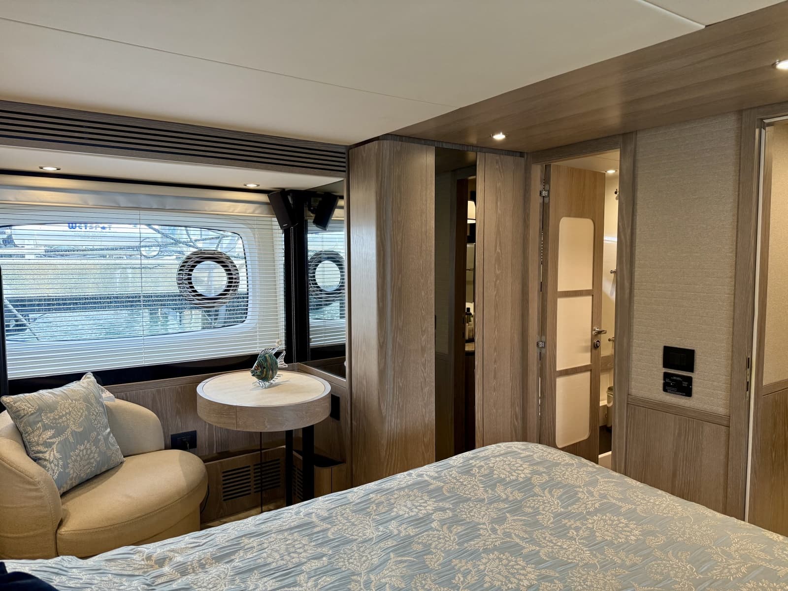 2020 Azimut Magellano 66 - Photo 52