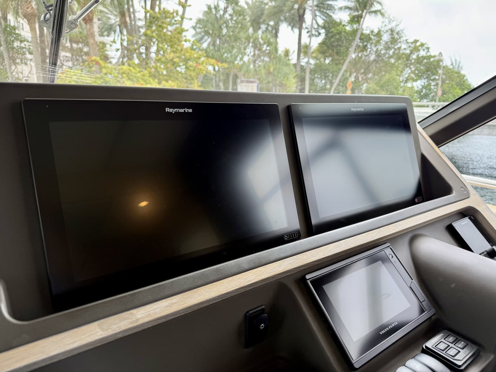 2020 Azimut Magellano 66 - Photo 39