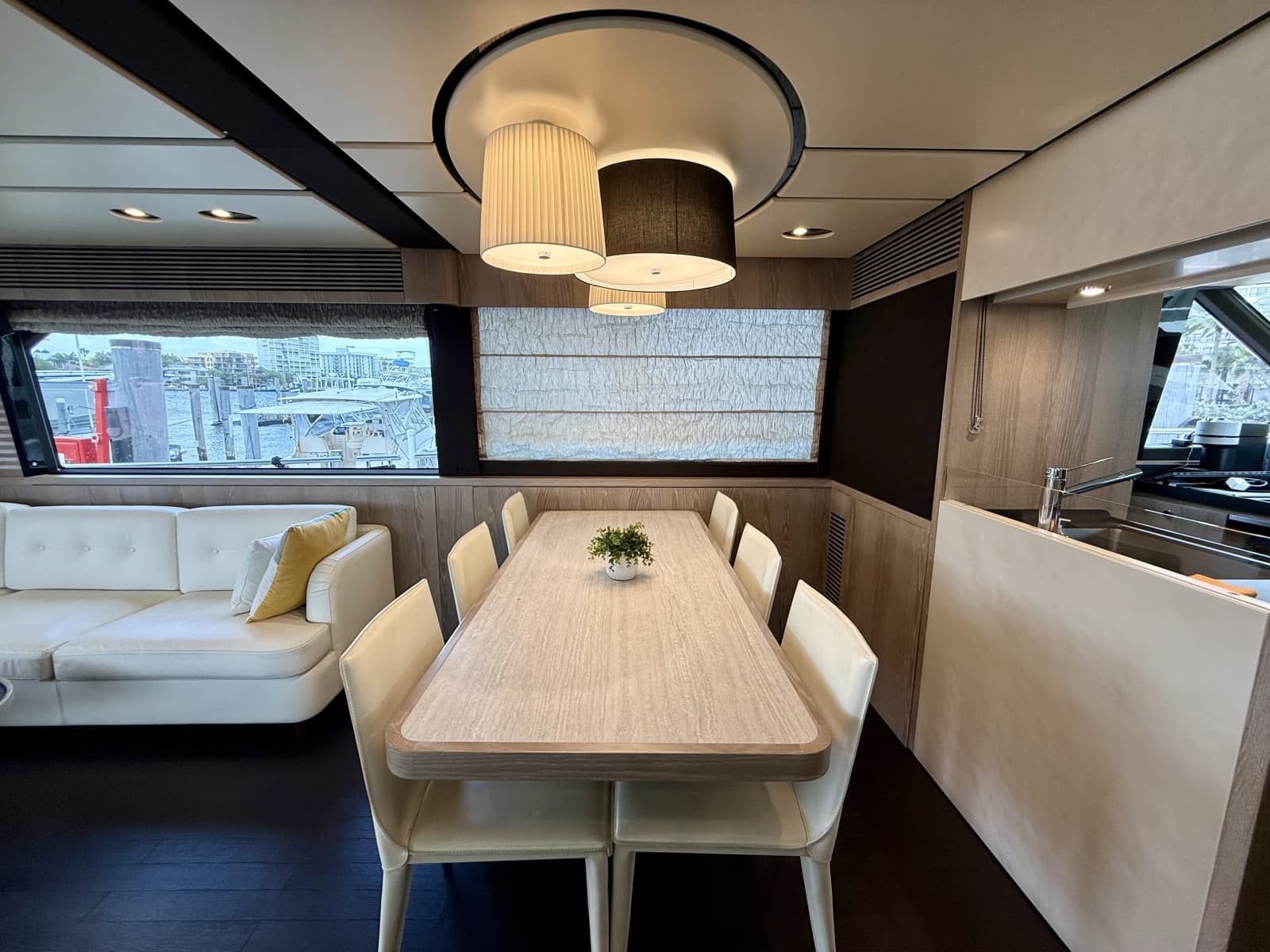 2020 Azimut Magellano 66 - Photo 29