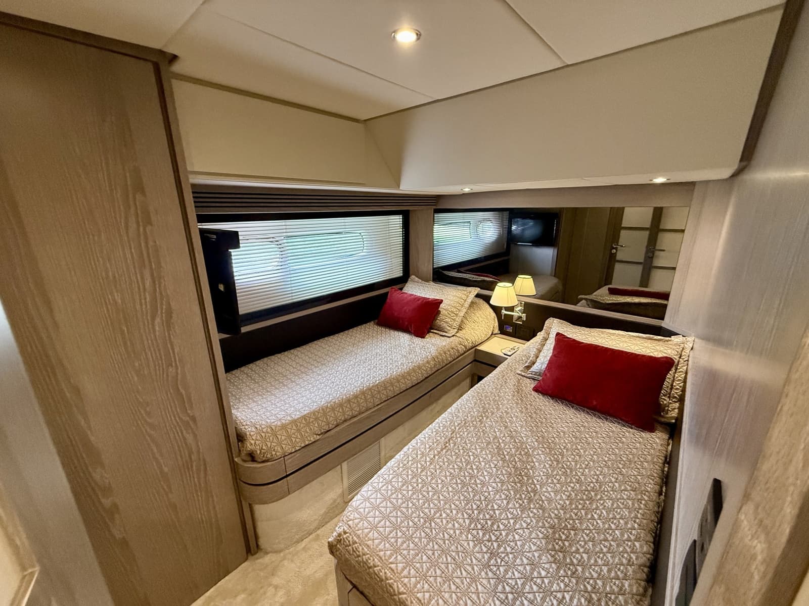2020 Azimut Magellano 66 - Photo 74