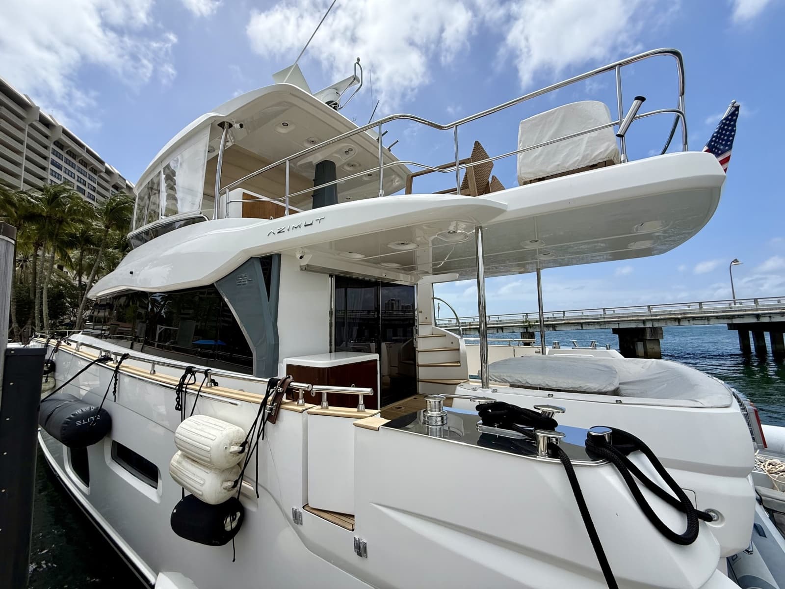 2020 Azimut Magellano 66 - Photo 5