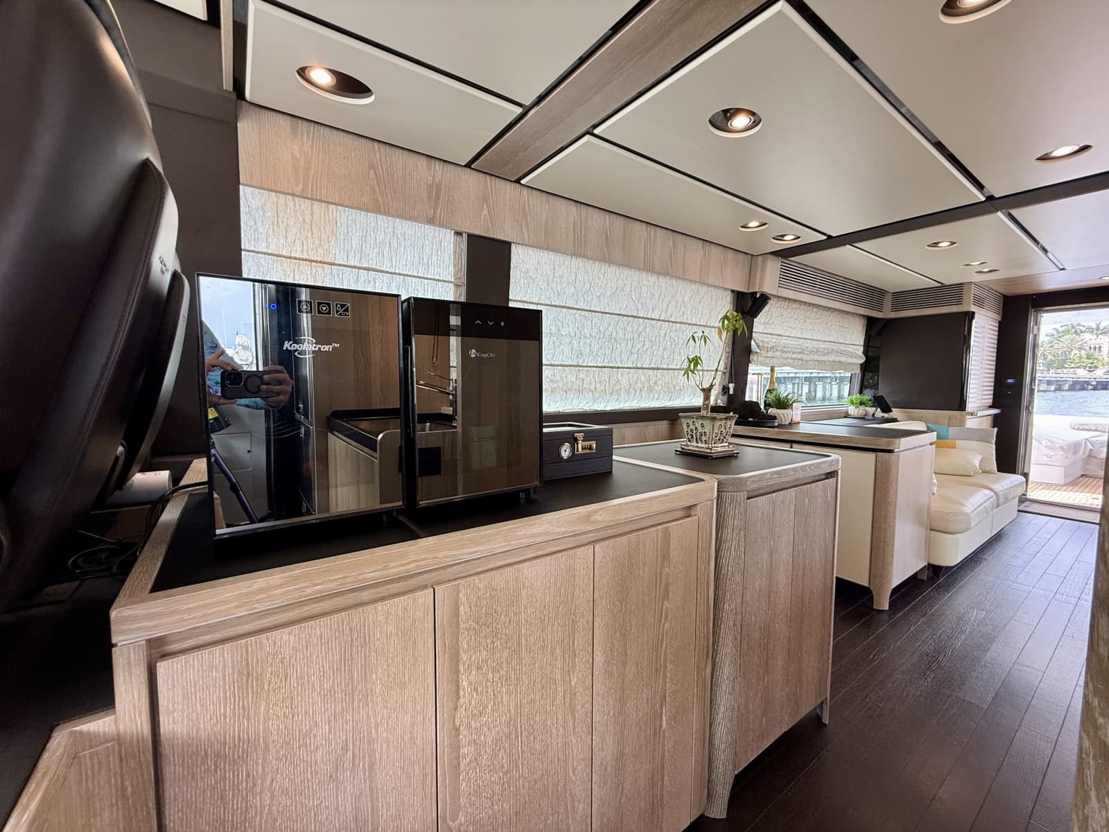 2020 Azimut Magellano 66 - Photo 46
