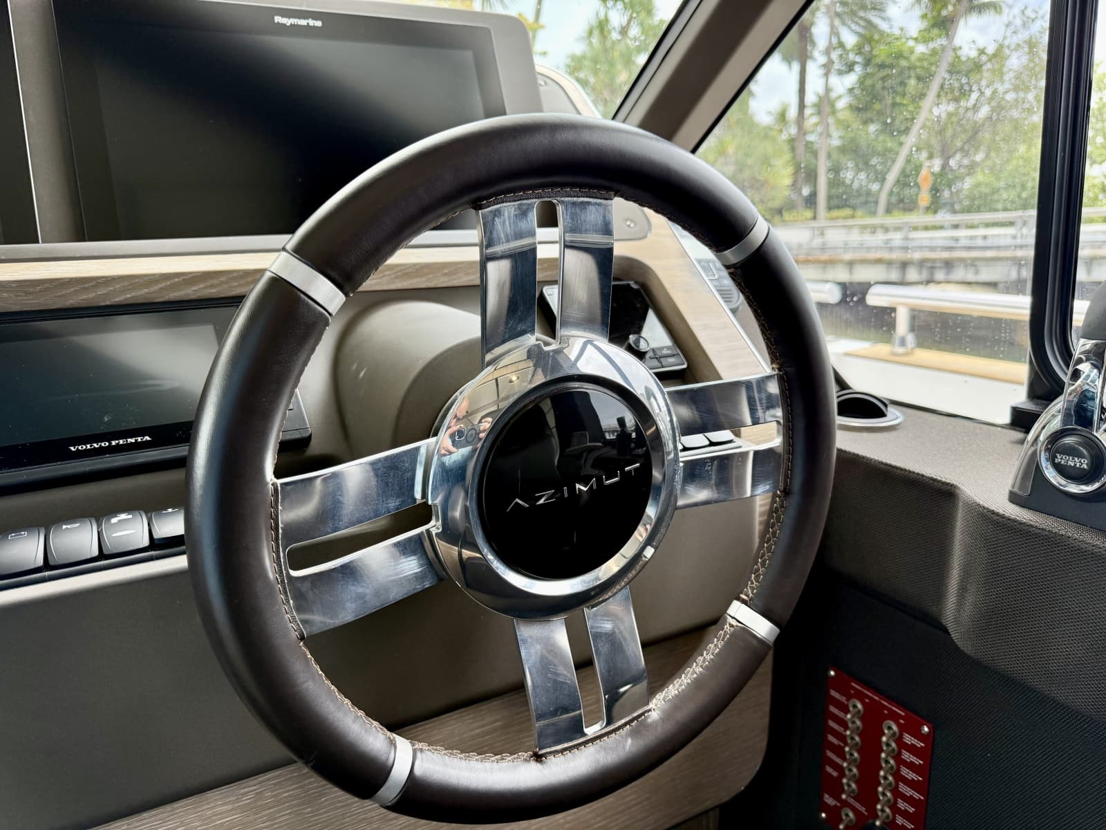 2020 Azimut Magellano 66 - Photo 40