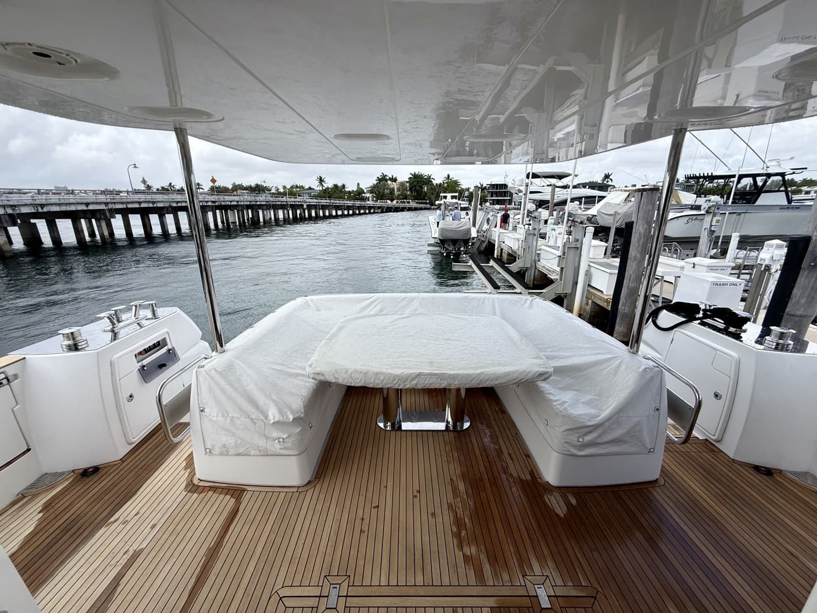 2020 Azimut Magellano 66 - Photo 8