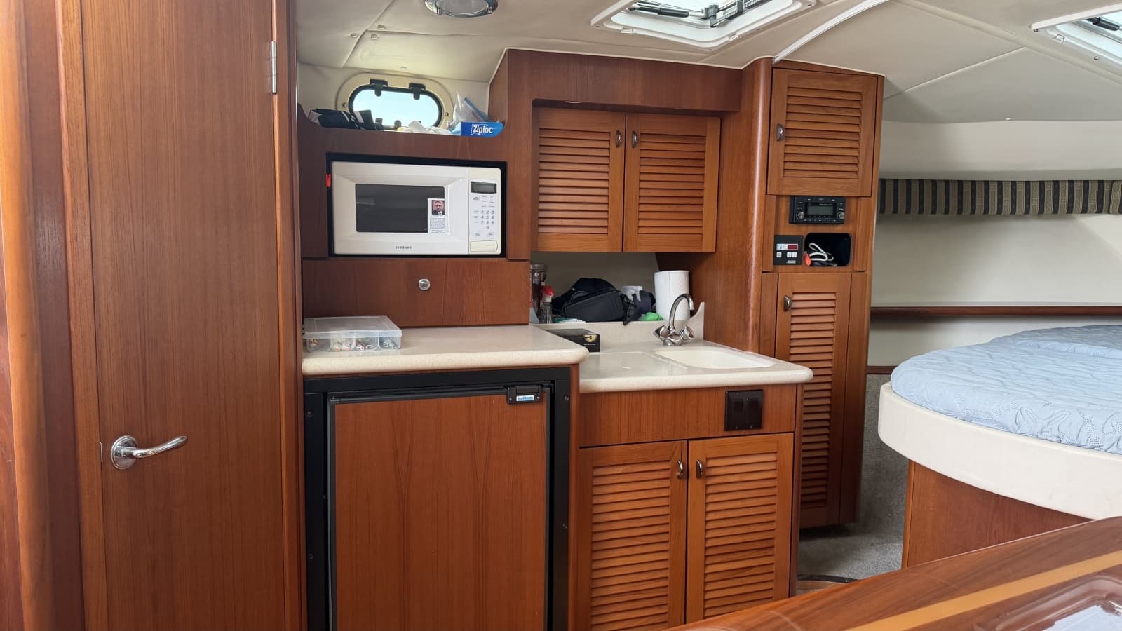 2003 Pursuit 3400 Express - Photo 12