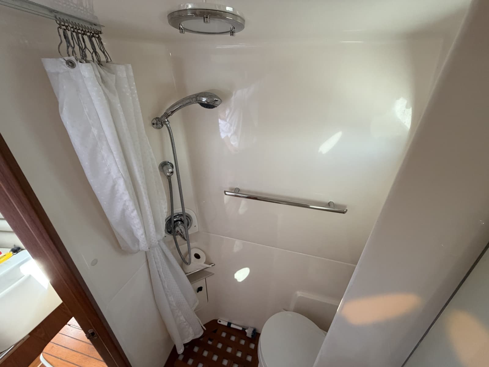 2003 Pursuit 3400 Express - Photo 17