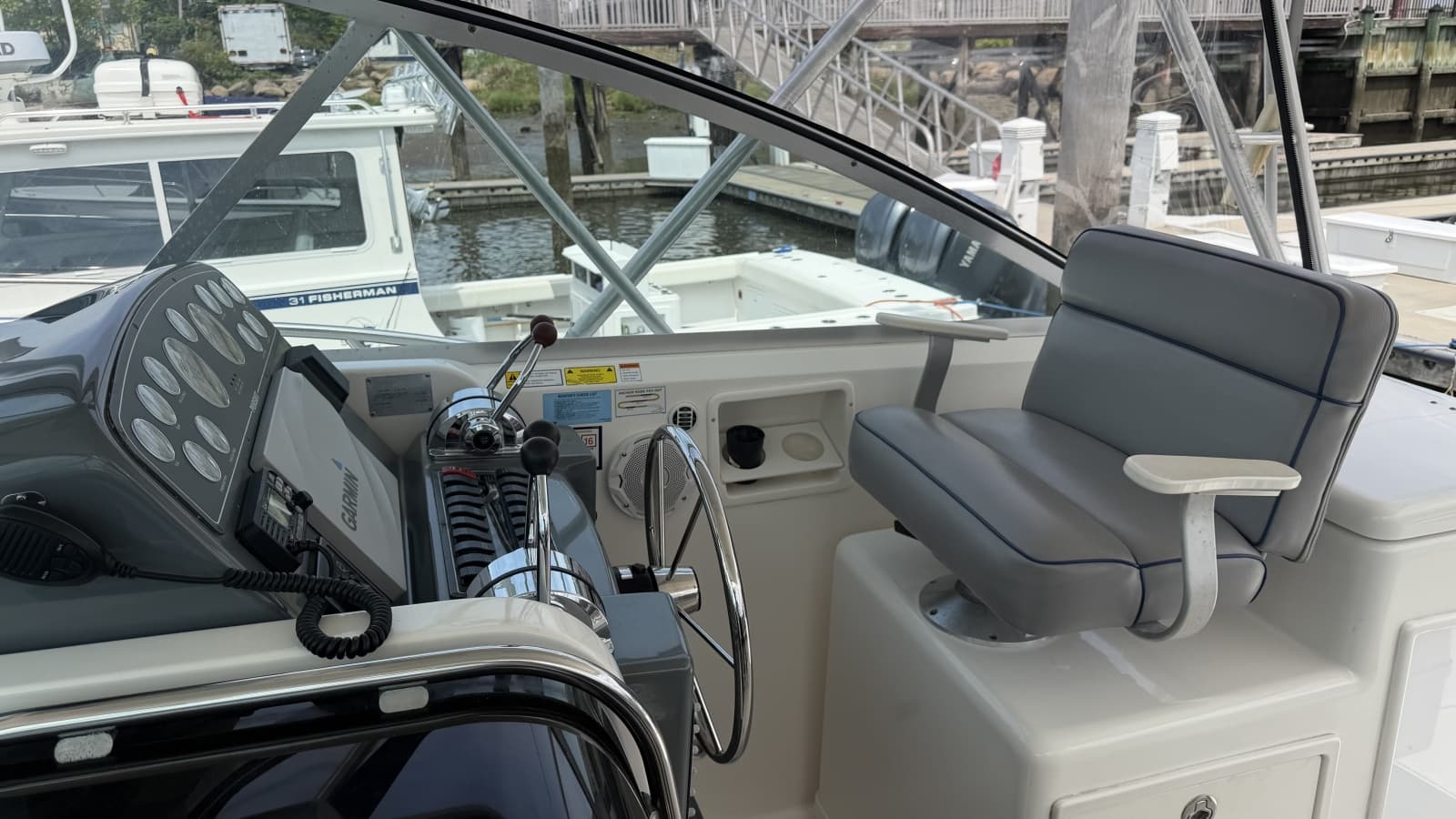 2003 Pursuit 3400 Express - Photo 10