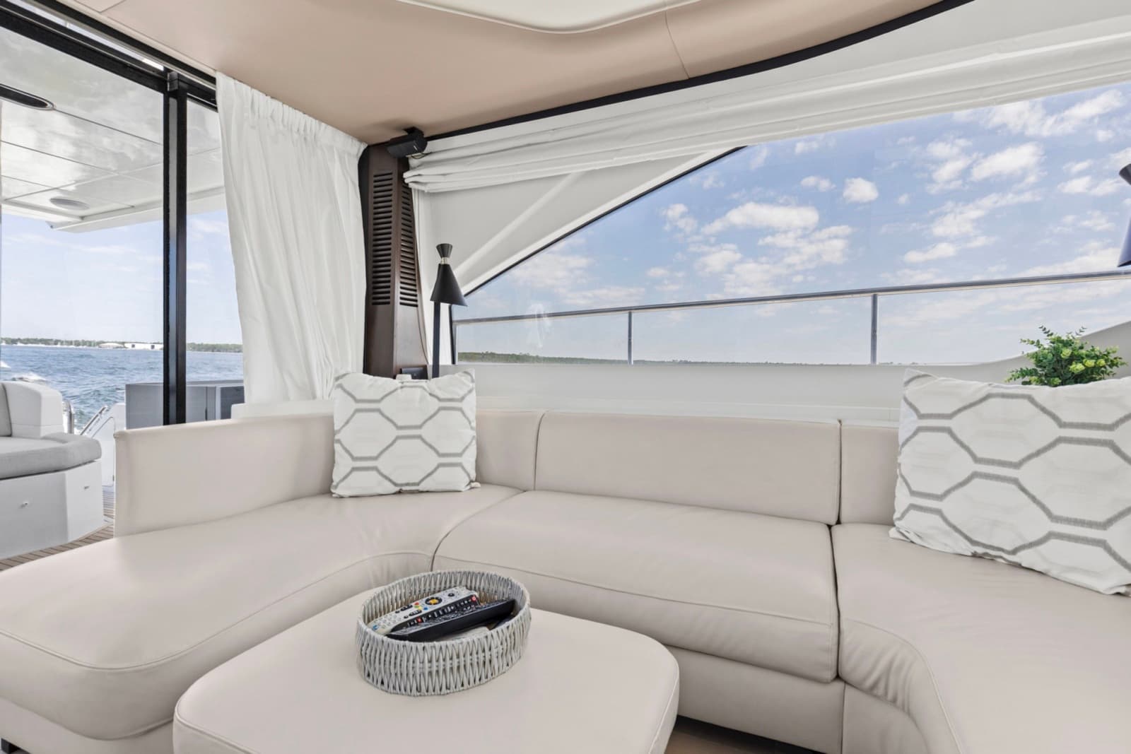 2019 Azimut 60 FLY - Photo 37