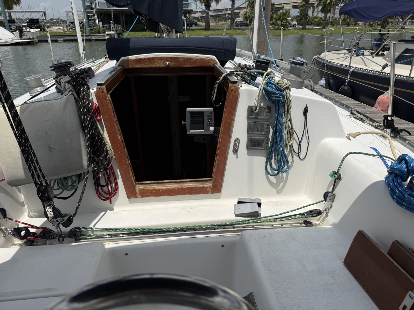 1984 Peterson 34 - Photo 14