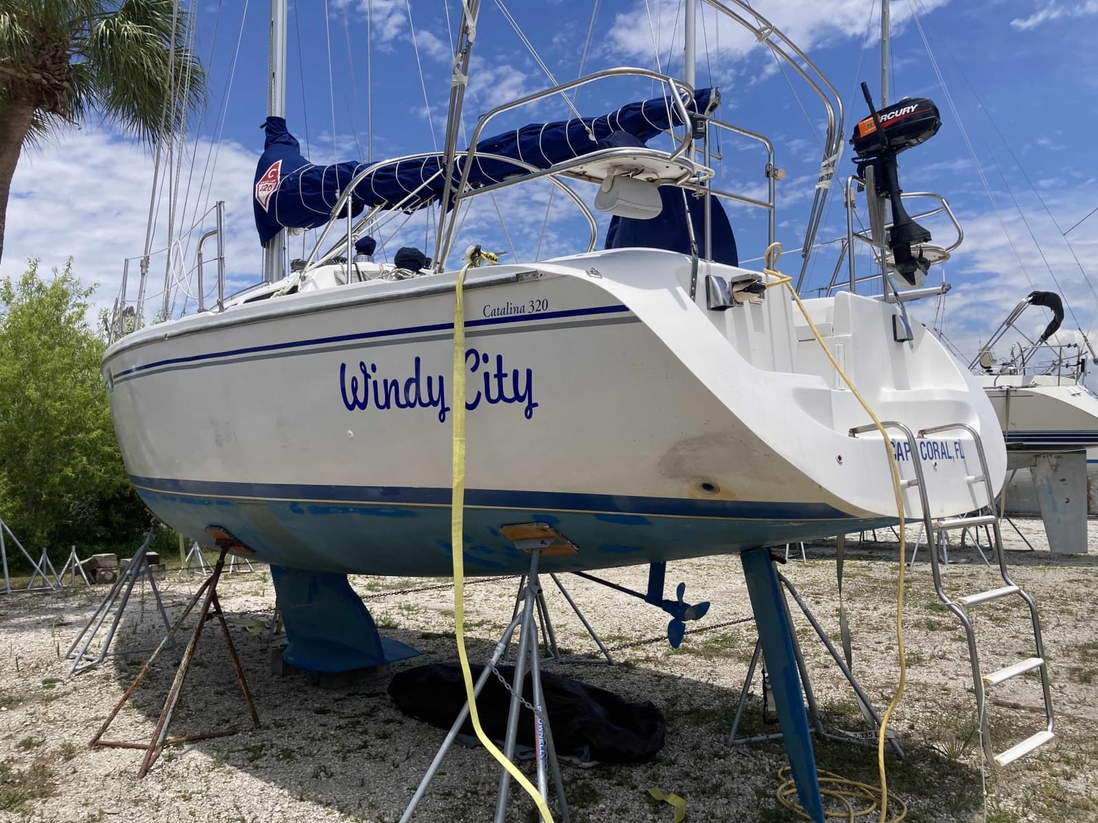 2003 Catalina 320 - Photo 9