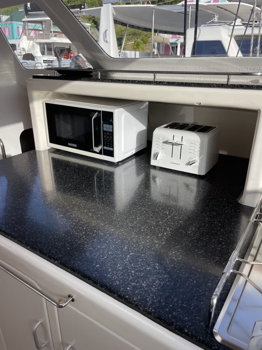 2011 Voyage Yachts 520 - Photo 45