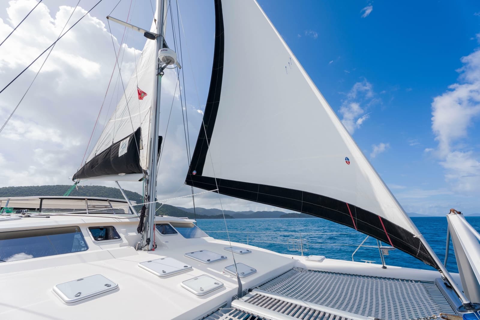 2011 Voyage Yachts 520 - Photo 6