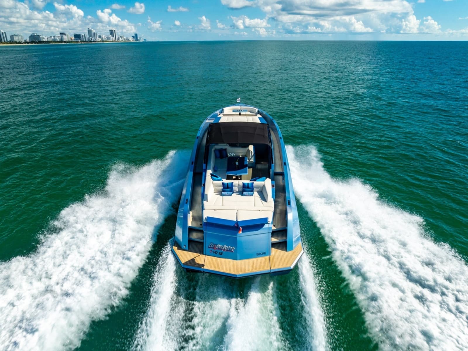 2019 Vanquish Yachts VQ58 - Photo 3