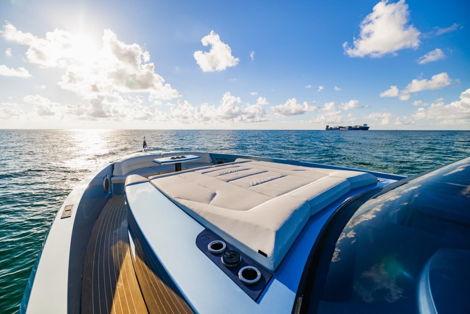2019 Vanquish Yachts VQ58 - Photo 11