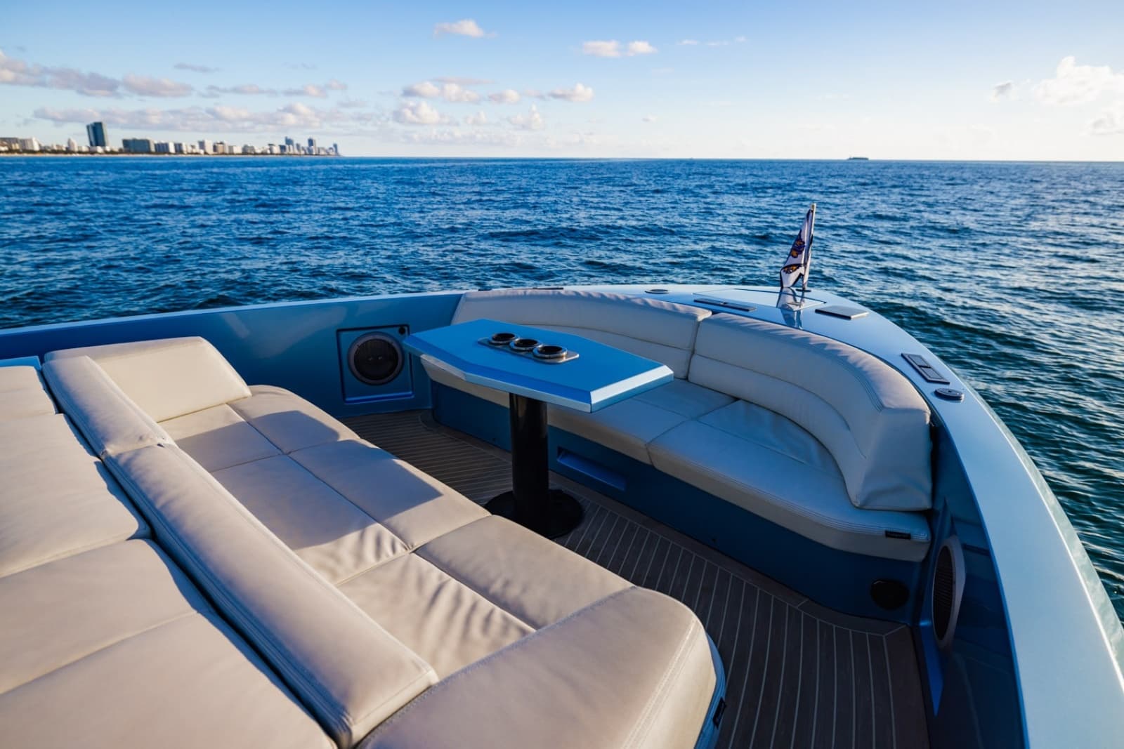 2019 Vanquish Yachts VQ58 - Photo 5