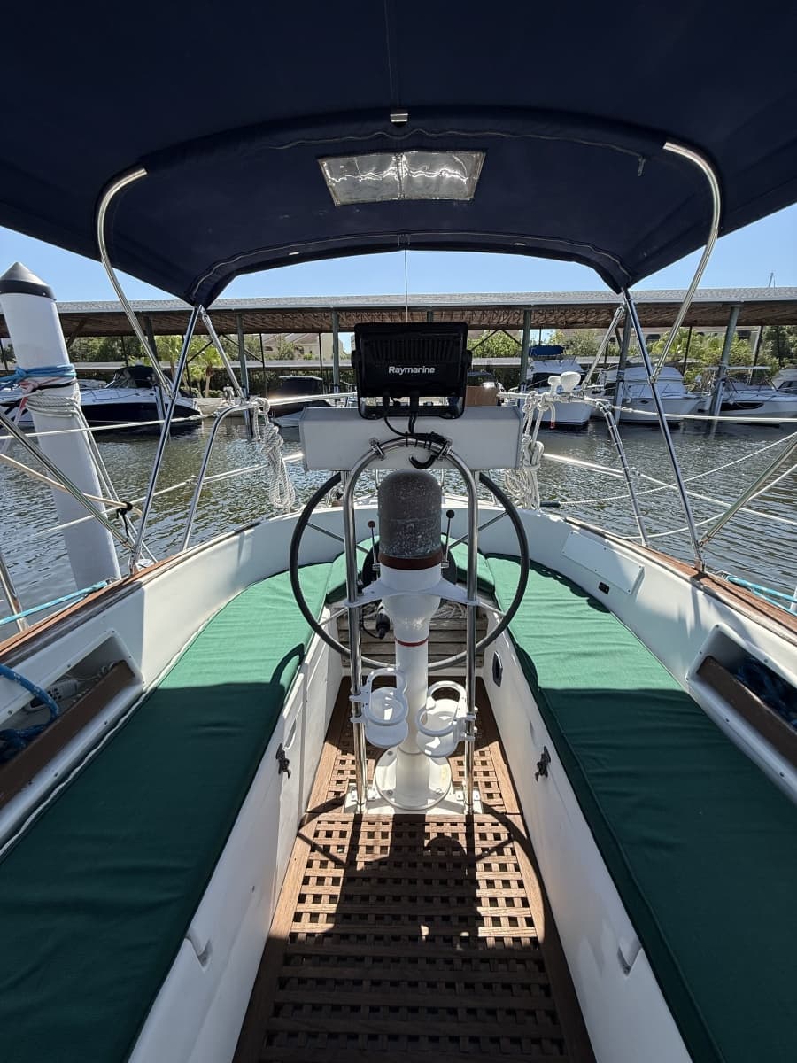 1987 Pacific Seacraft  - Photo 18