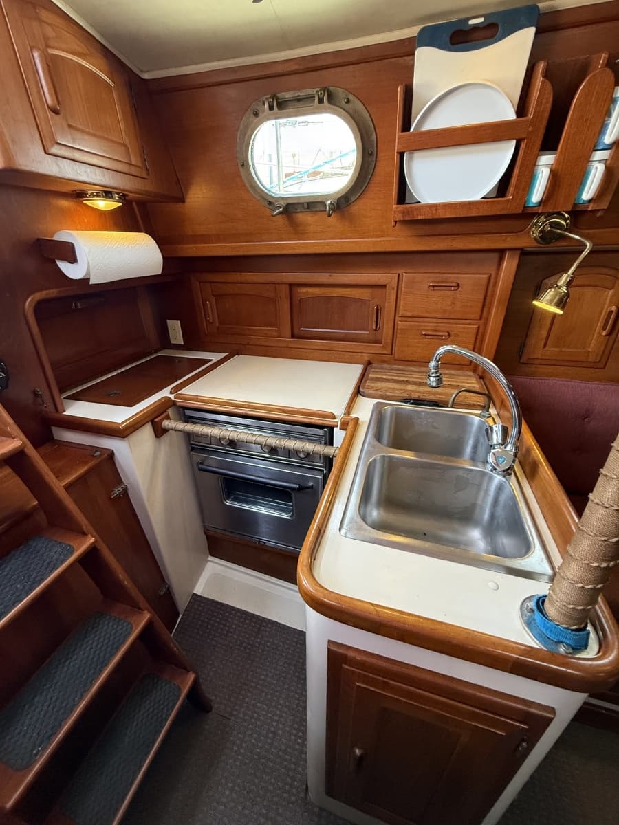 1987 Pacific Seacraft  - Photo 22