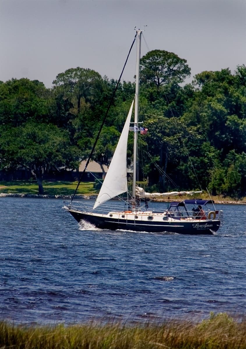 1987 Pacific Seacraft  - Photo 1