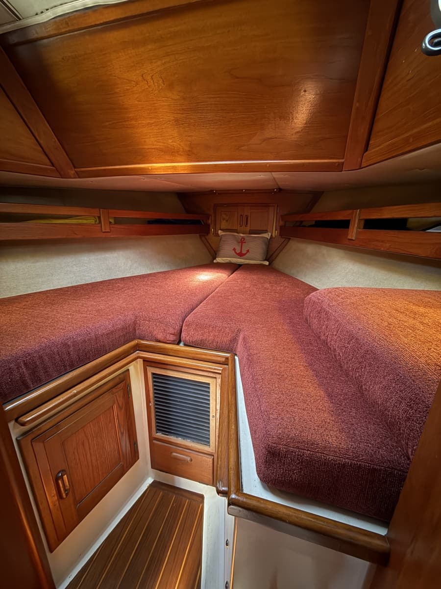 1987 Pacific Seacraft  - Photo 33